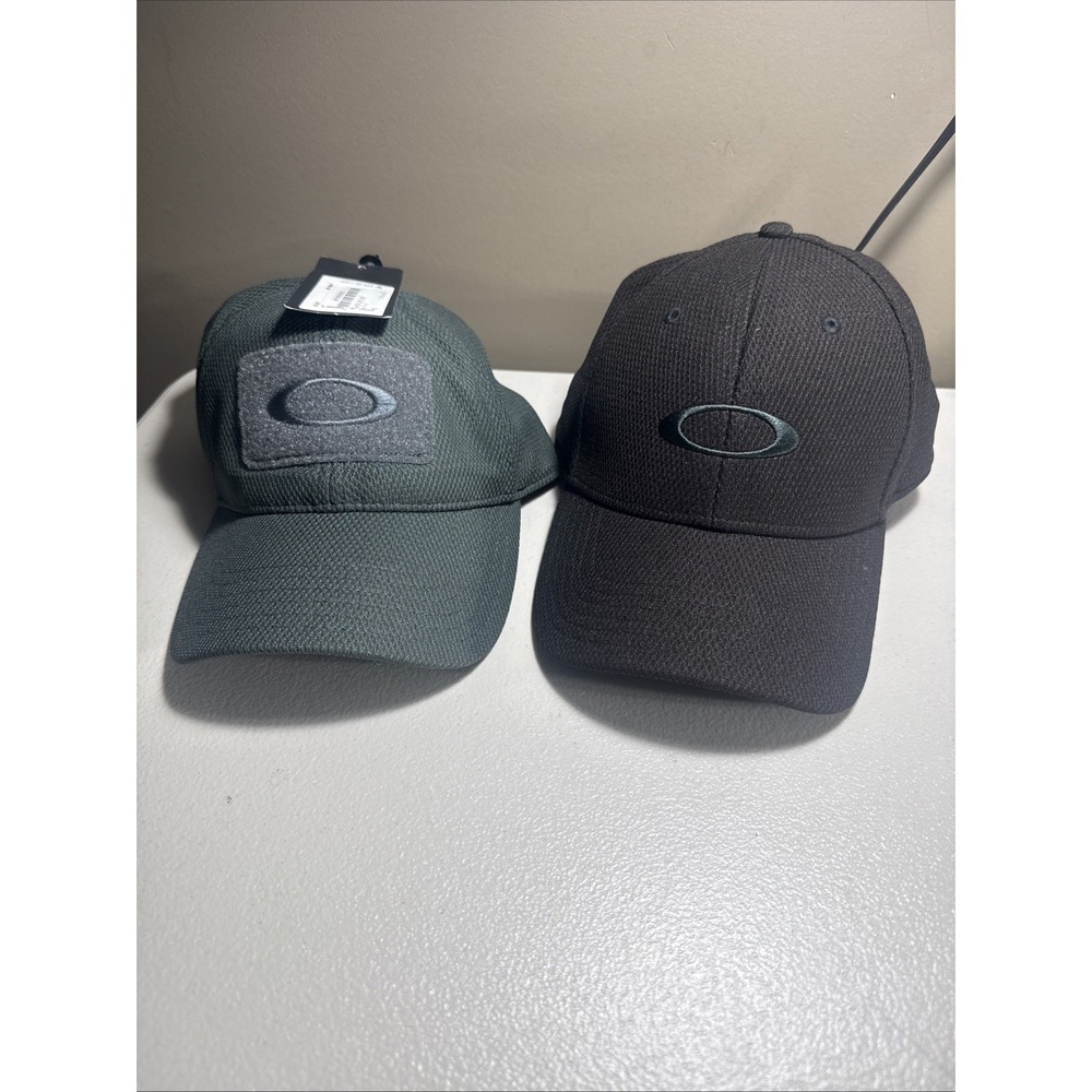 Oakley Hats Fitted (S/M) & Adjustable Lot Of 2 Tactical Gray & Black NWT Cap NEW